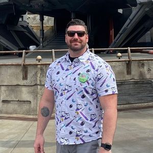 Meet your Posher, Derek